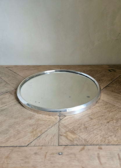 Plateau miroir ancien argenté. Charmante patine
