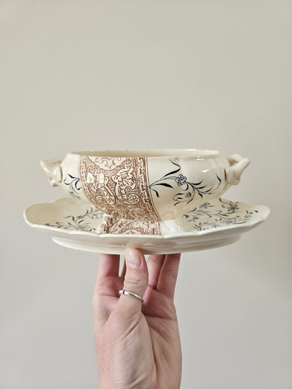 Saucière ancienne terre de fer lognchamp cordoue. Sépia et bleu.