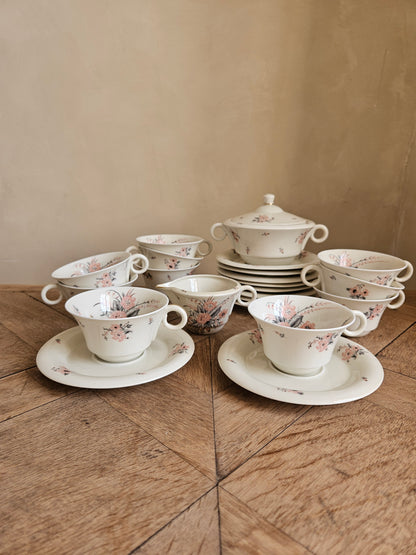 Service à thé vintage Théodore Haviland. Porcelaine de Limoges. Decor Solange Patry Brie