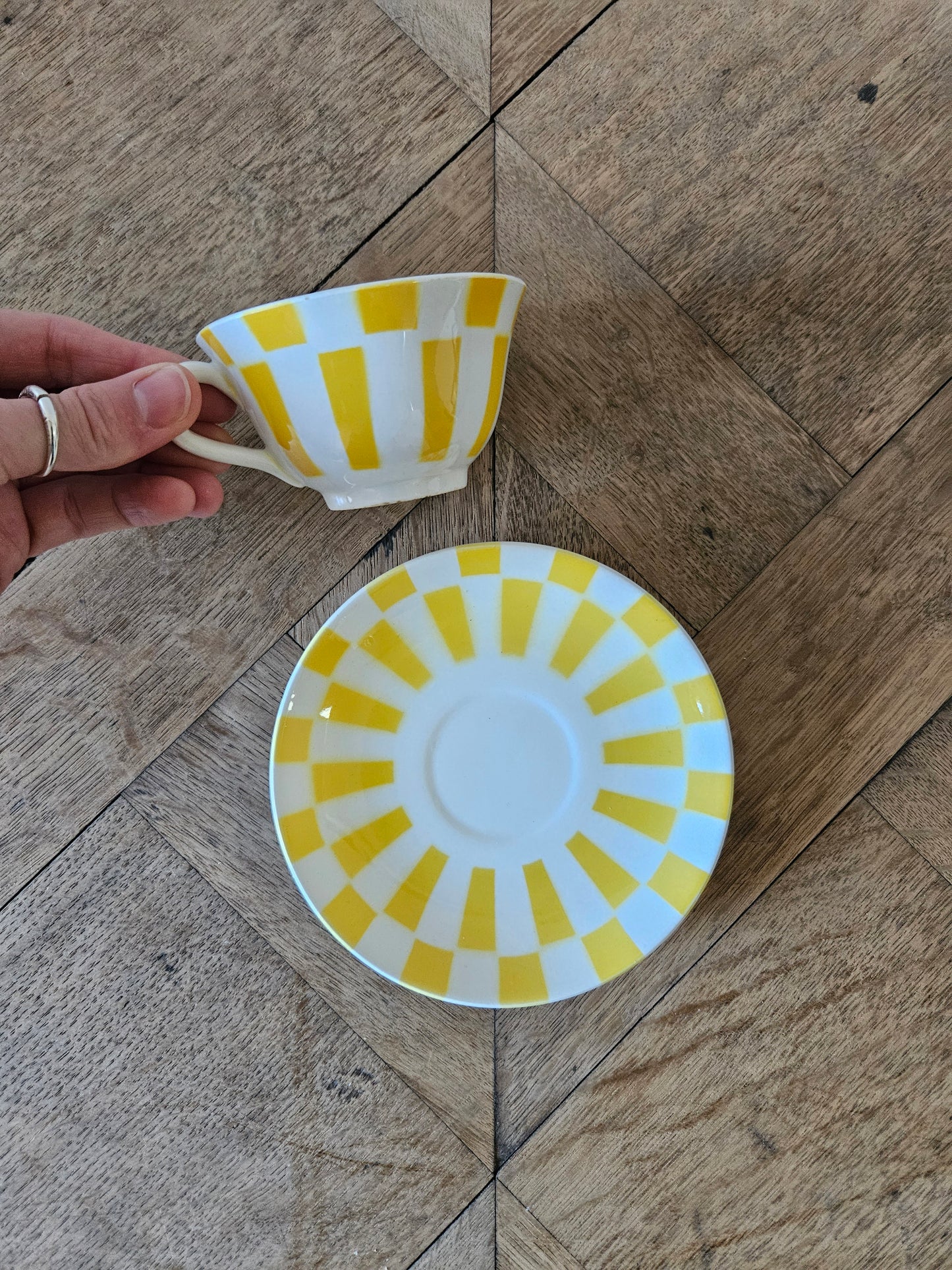 Tasse à damier Digoin