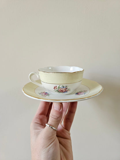 Tasses vintage Sarreguemines, Huguette. Style shabby chic. 