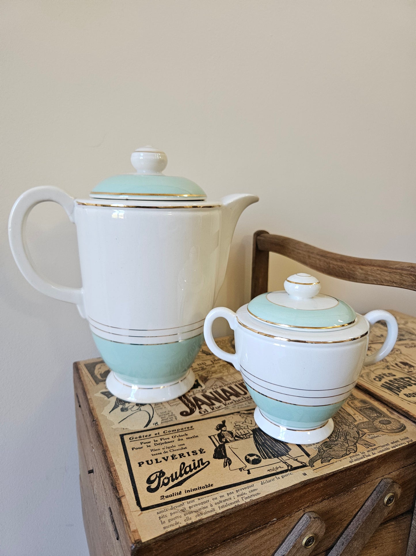 Ensemble théière et sucrier vintage K&G Lunéville. Vert mint et doré.