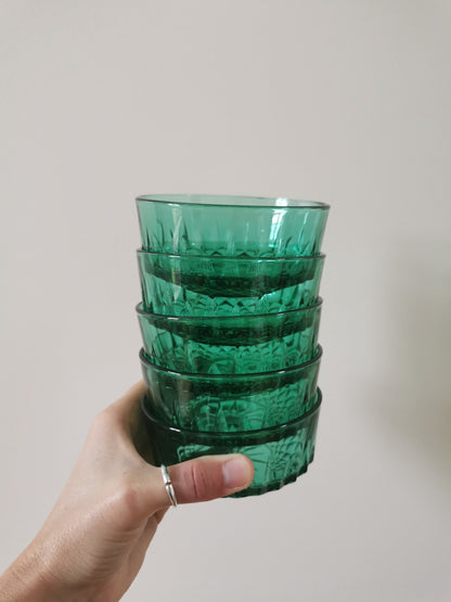 Coupelles en verre vertes