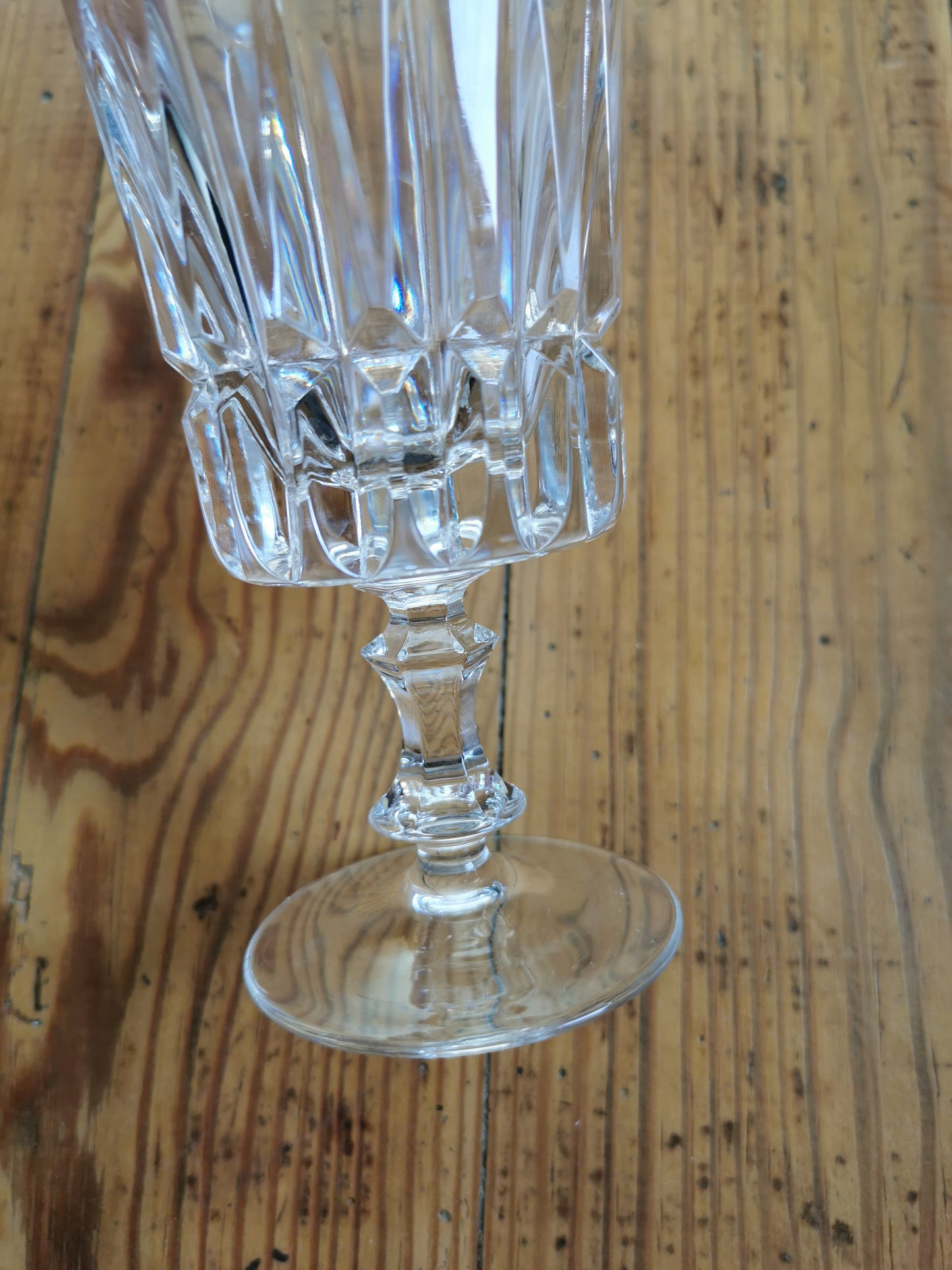 Verres à pied en cristal