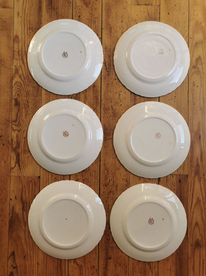 Assiettes plates dépareillées blanc & or