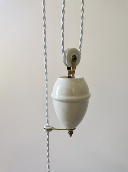 Suspension en opaline avec monte et baisse