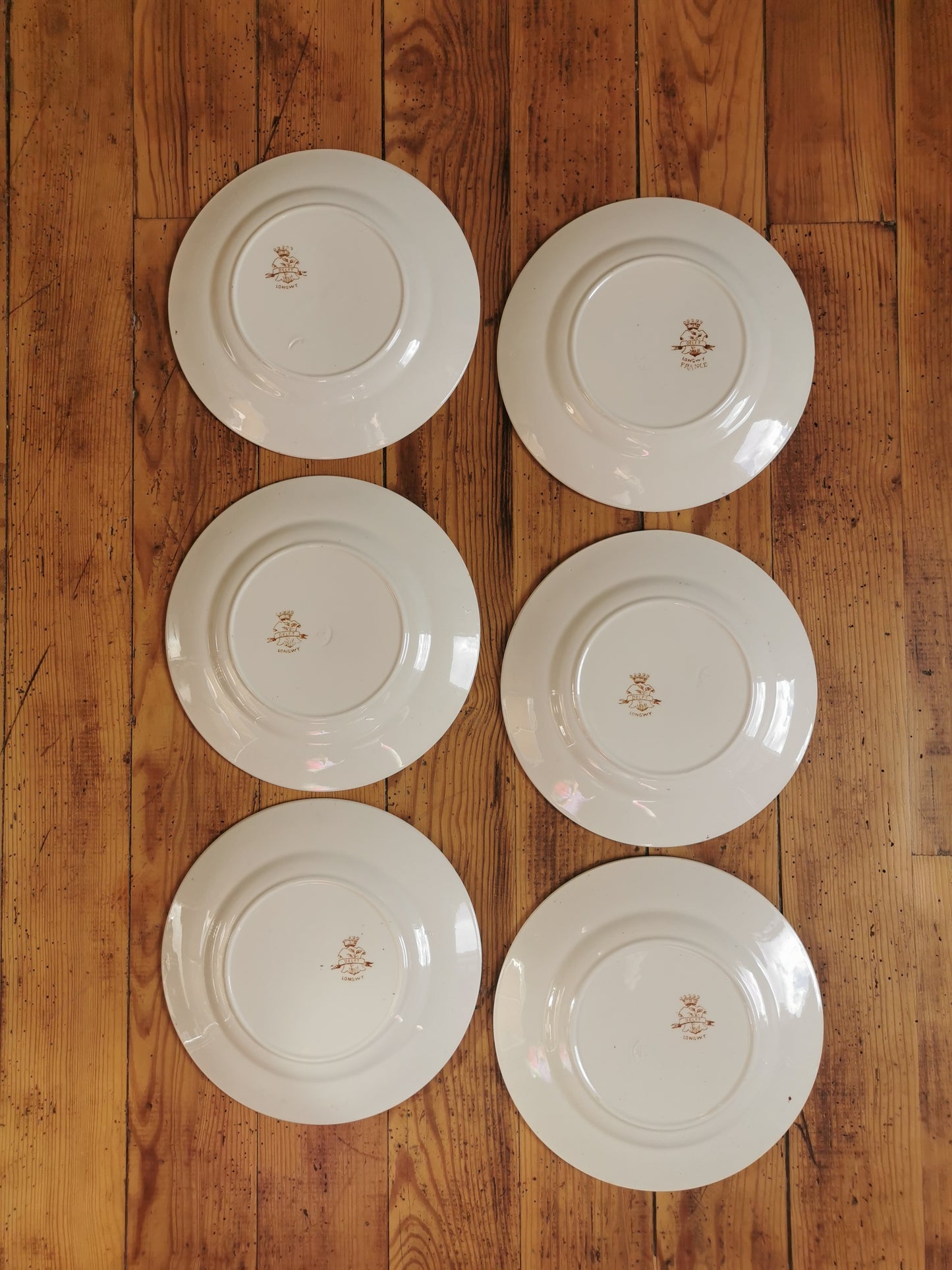 Assiettes plates Longwy, Delft