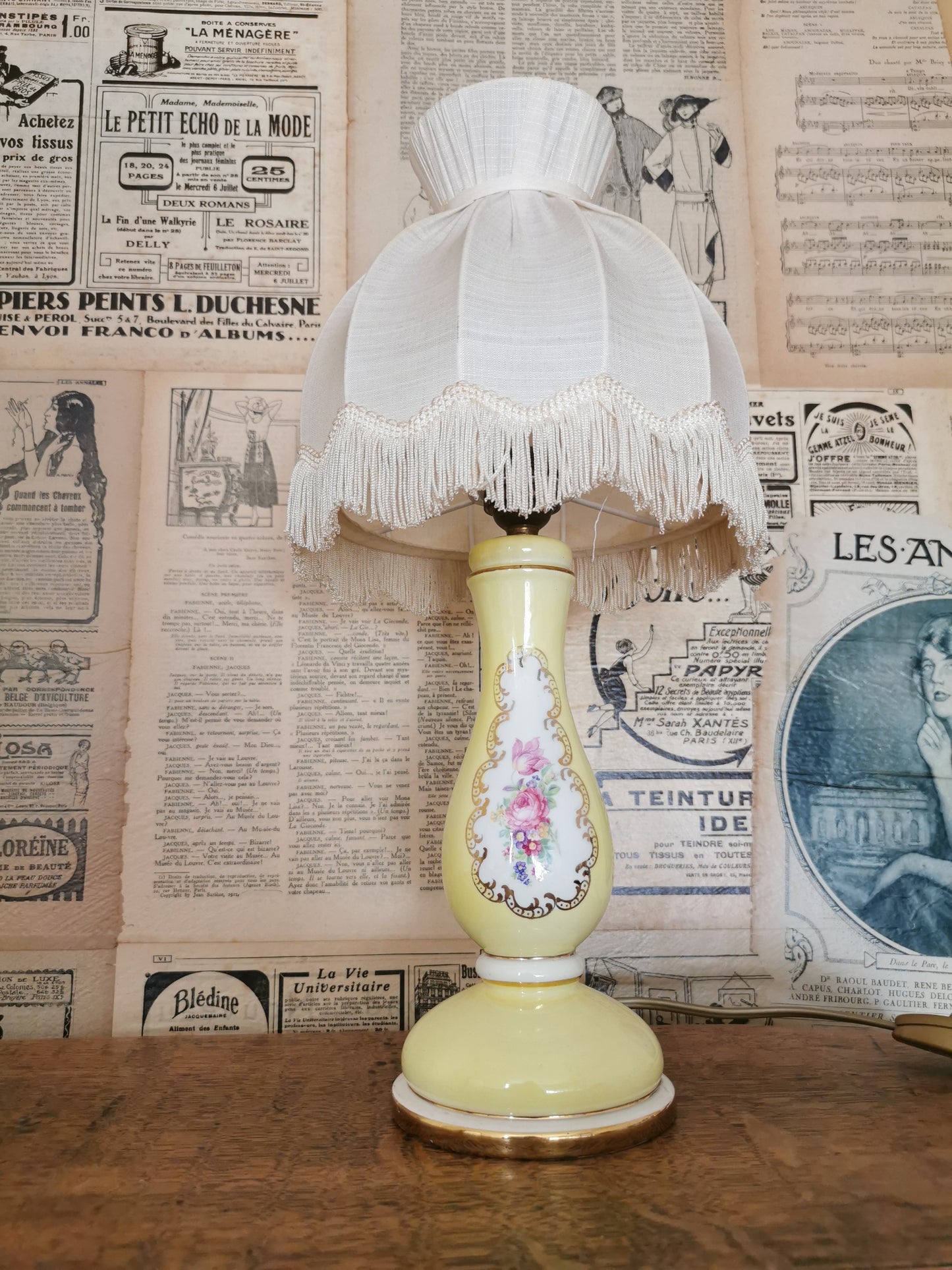 Lampe à poser, porcelaine