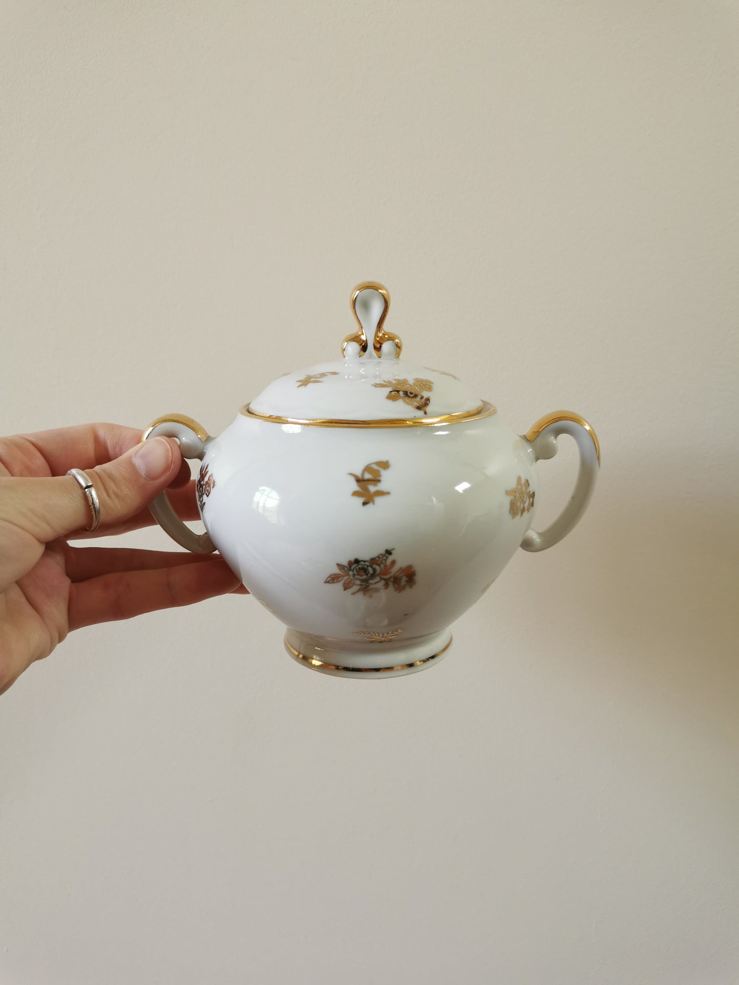 Service à café porcelaine S.F.P, blanc et doré