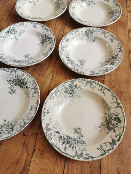 Assiettes creuses en terre de fer, H.C
