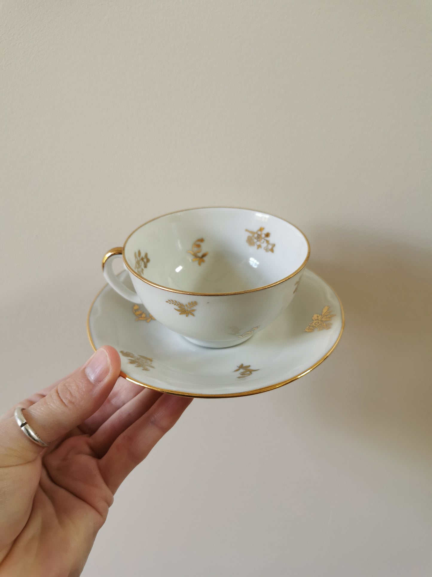 Service à café porcelaine S.F.P, blanc et doré