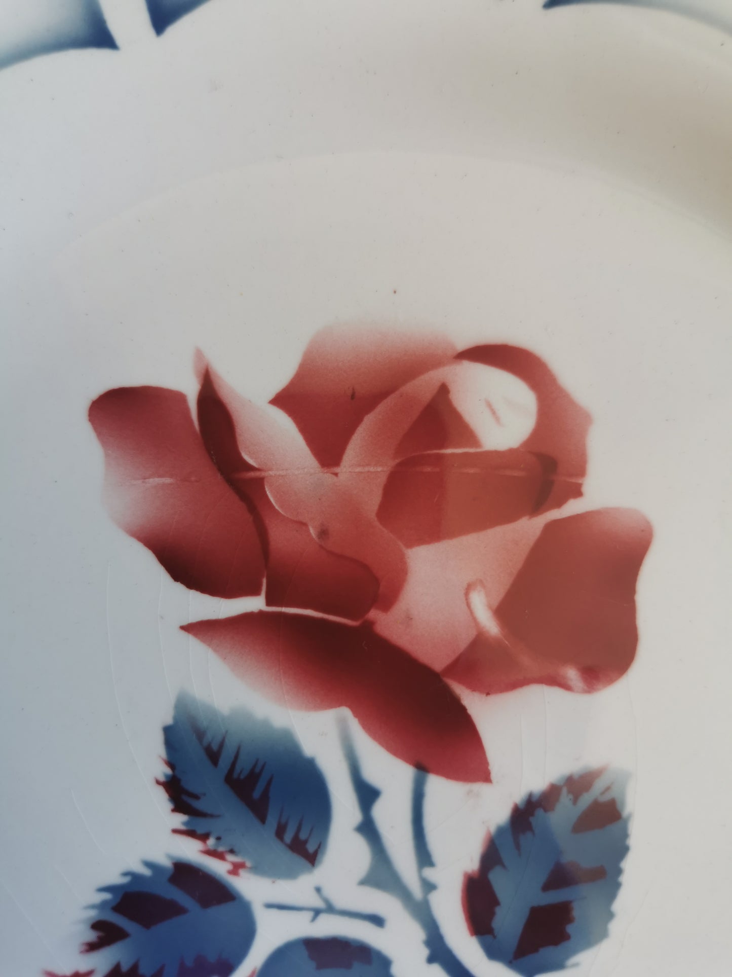 Assiettes à dessert Digoin, Dauphin