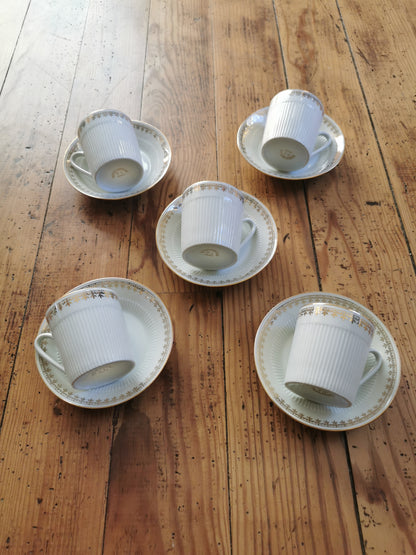 Tasses à café en porcelaine, blanches et dorées