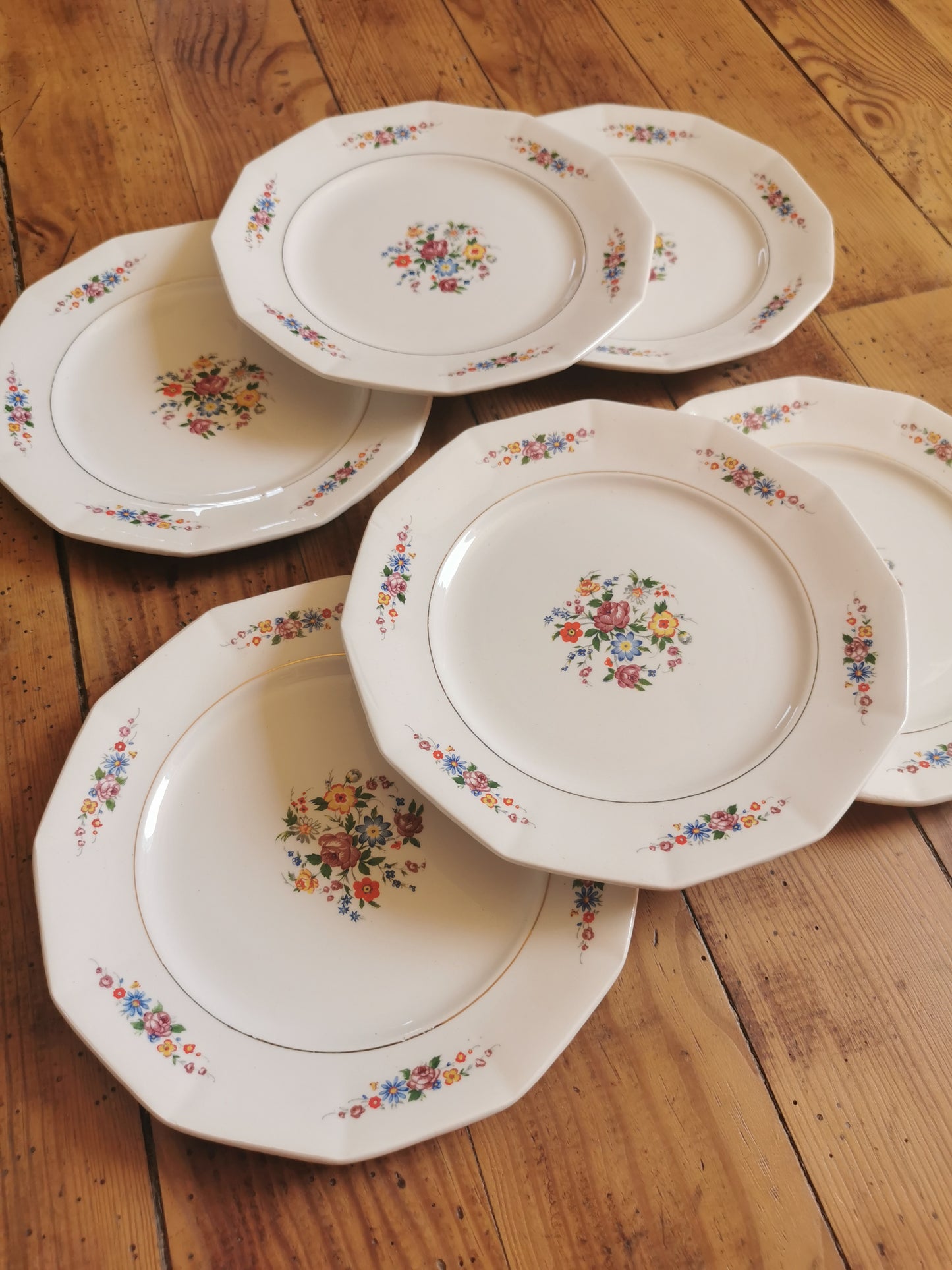 Assiettes à dessert vintage Ceranord 