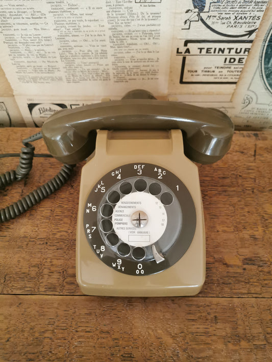 Téléphone vintage Socotel S63