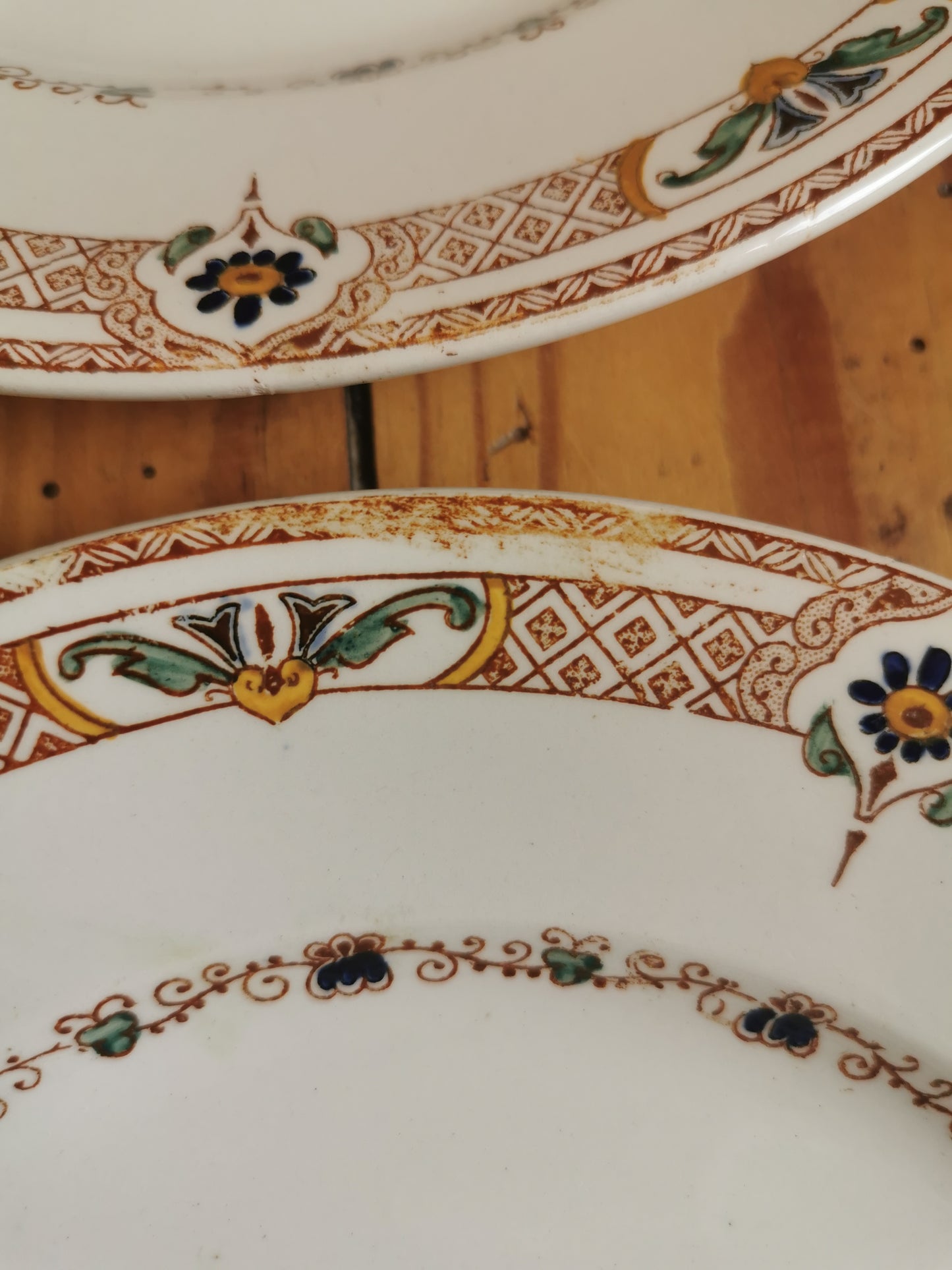 Assiettes plates Longwy, Delft