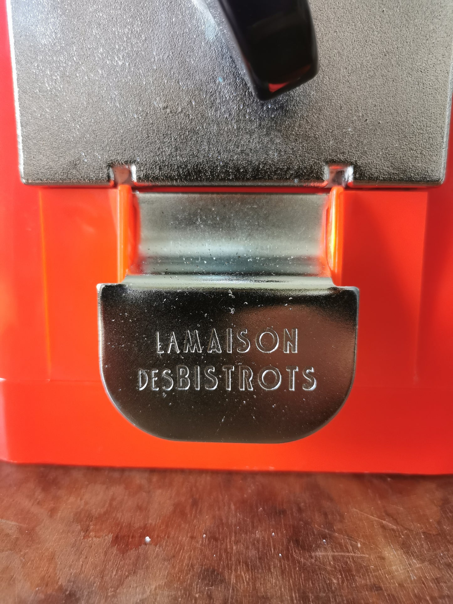 Distributeur de cacahuètes