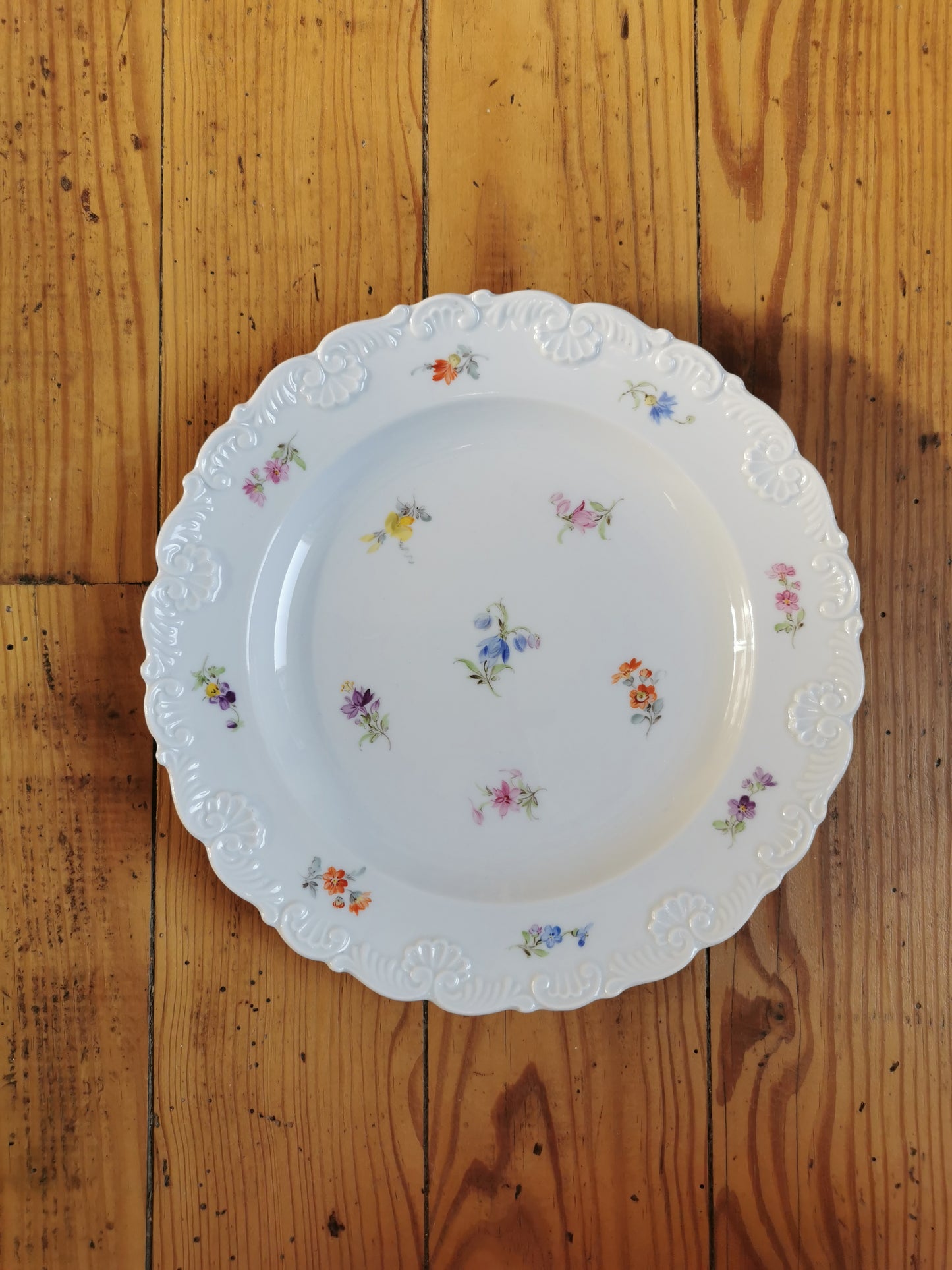 Assiette en porcelaine de Meissen