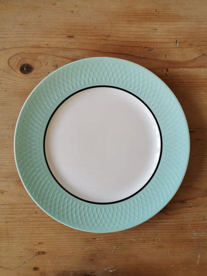 Assiettes plates dépareillées mint & fleurs