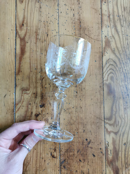 Verres à pied, dorure