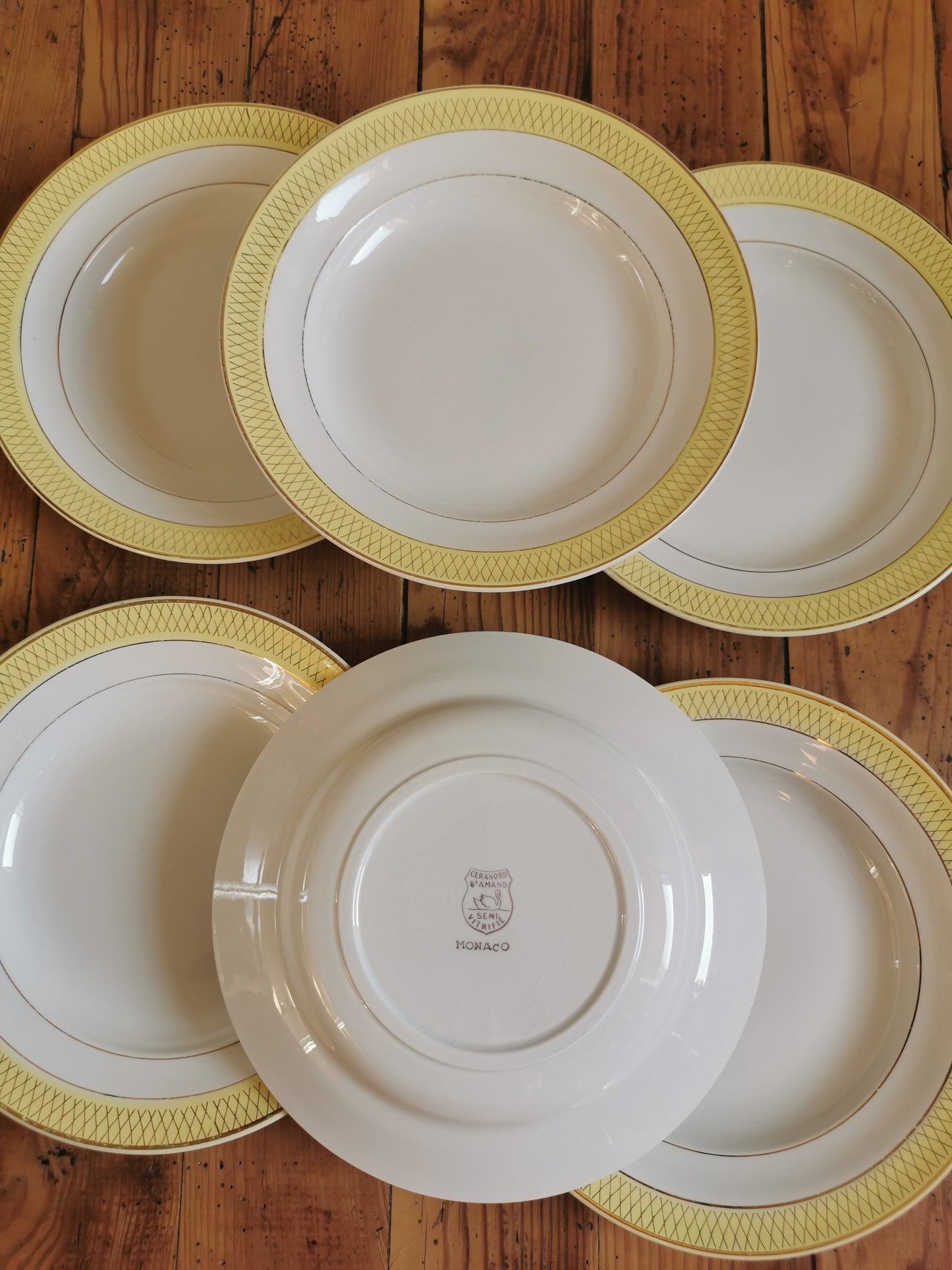 Assiettes creuses Ceranord, Monaco