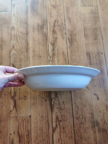 Plat creux vintage L'Amandinoise, blanc et doré