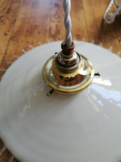 Suspension en opaline avec monte et baisse