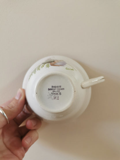 Tasses à café Digoin, Thais