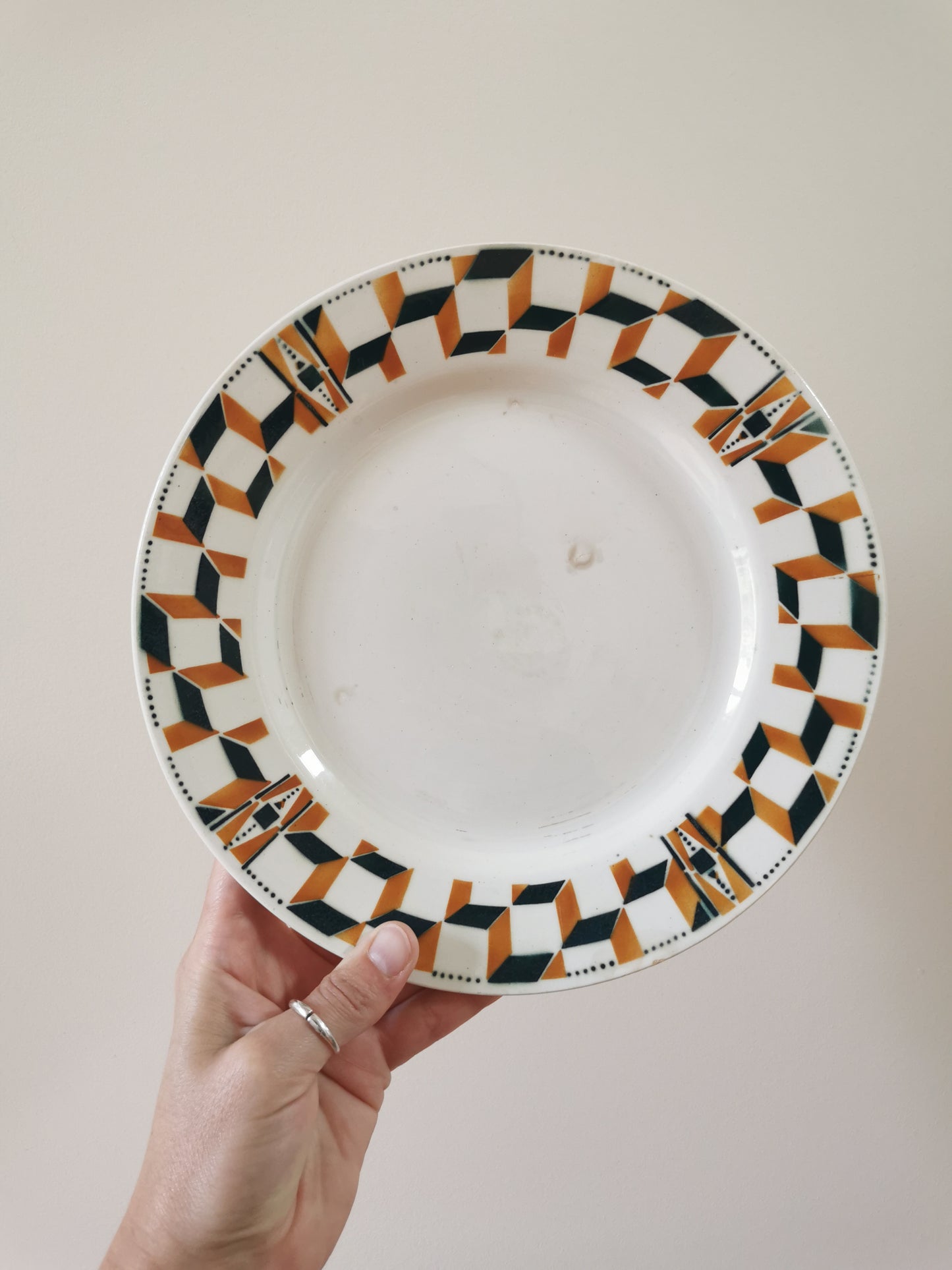 Assiette sur pied Ceranord