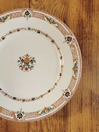 Assiettes plates Longwy, Delft