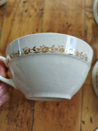 Tasses Moulin des Loups Orchies, blanc et doré