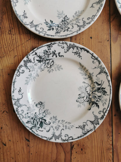Assiettes à dessert en terre de fer, H.C