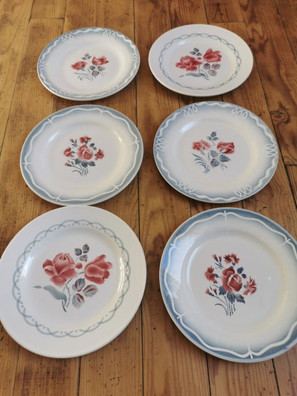 Assiettes plates rétro dépareillées, Digoin