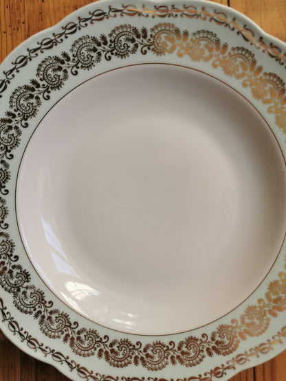 Assiettes creuses en porcelaine S.F.P