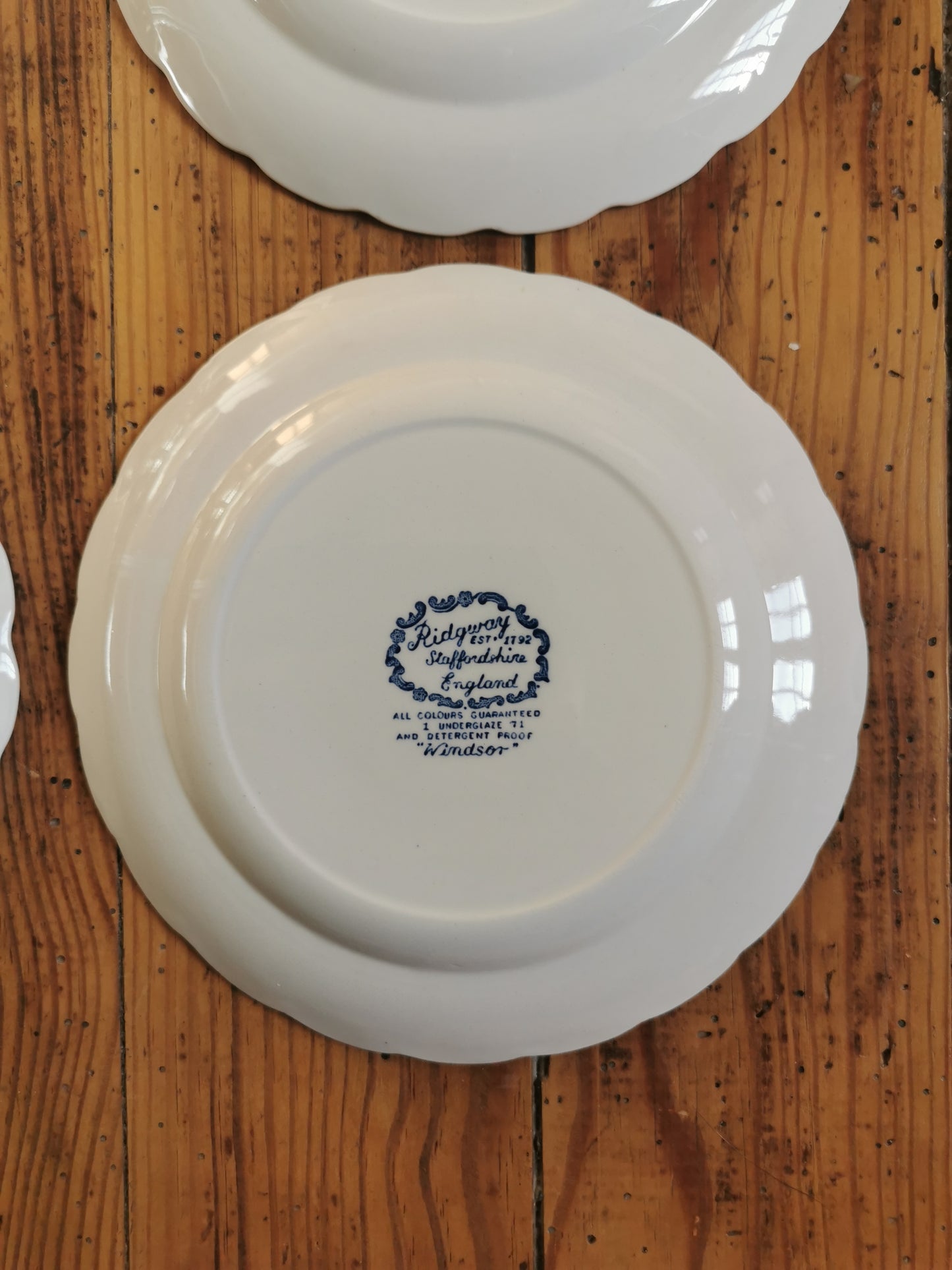 Assiettes à dessert vintage Ridgway, Windsor