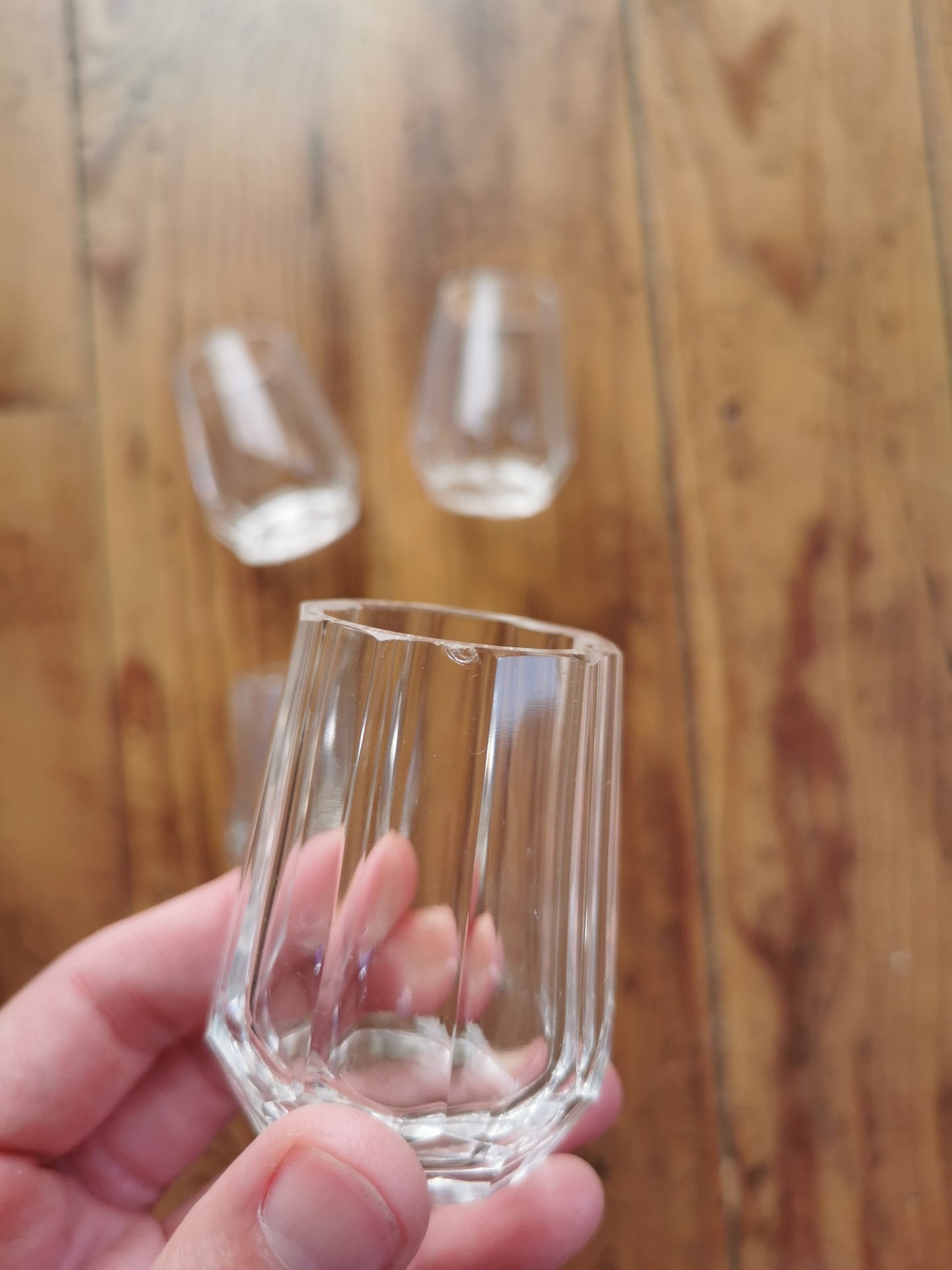 Verres à digestif, à facettes