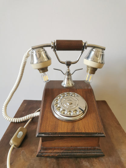Lampe téléphone vintage en bois