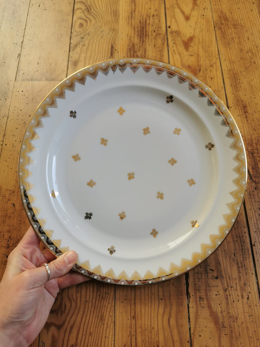 Plat rond porcelaine de Limoges, R. Leclair