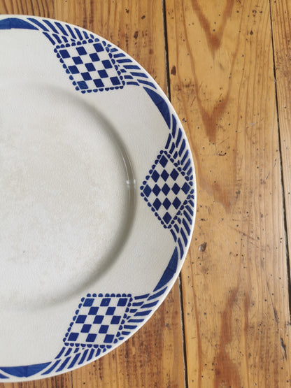 Assiette sur pied Moulin des Loups, Pantin